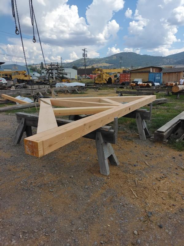 Kanada · Holzbinder in Fertigung